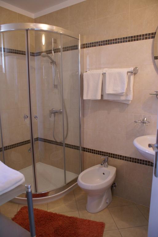 Apartment Adria Sun 波拉特 外观 照片